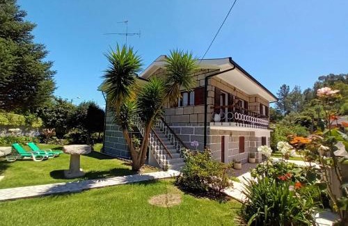 Bouro Casa | VILA GUIA in Valdreu