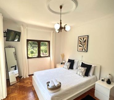 Bouro Casa | VILA GUIA in Valdreu