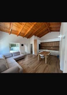 Razem Apartamento | Vila Harxhaj 3