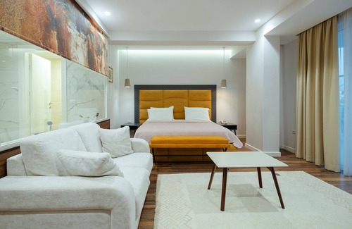 Kodrra Hotel | Vila Kalcuni