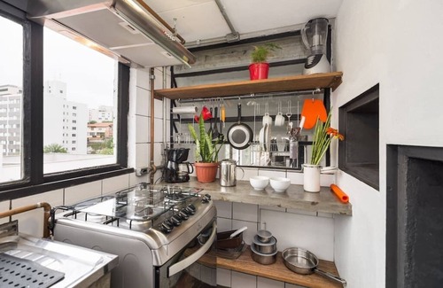Vila Madalena Apartamento | VILA MADALENA: INCREDIBLE VIEW, Artistic Apartment