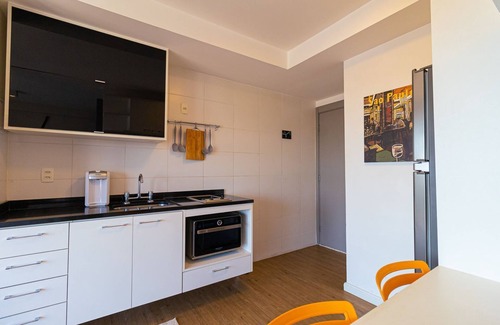 Vila Madalena Casa | Vila Madalena Studio | garage | balcony | pool