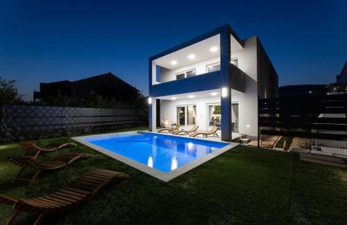 Kastel Novi Villa | Vila MaMe