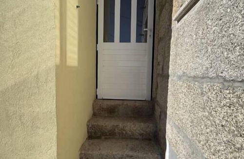 Guarda Casa | Vila Mena by Trip2Portugal