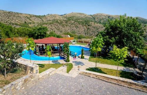 Veles Apartamento | Vila Nika