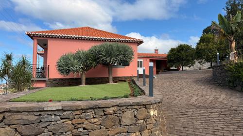 Canhas Casa | Vila Rocha Do Sol 59A - Ensuite Room With Balcony View
