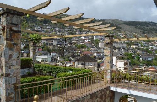 Gjirokaster Villa | VILA SS KEKEZI