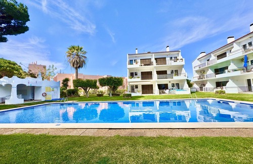 Vilamoura Apartamento | VILAMOURA GOLF APARTMENT 2 WITH POOL by HOMING