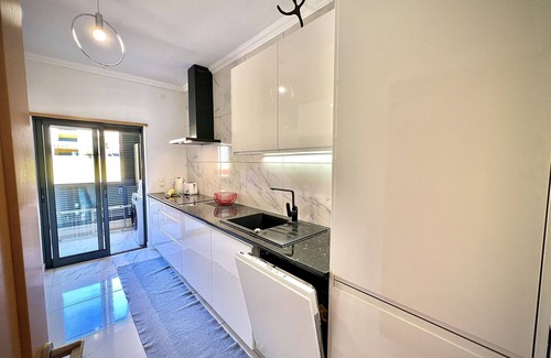 Vilamoura Apartamento | Vilamoura Prestige 2 With Pool by Homing