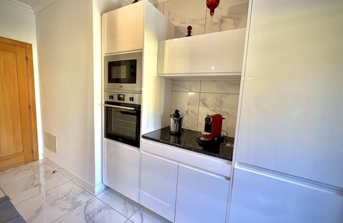 Vilamoura Apartamento | Vilamoura Prestige 2 With Pool by Homing
