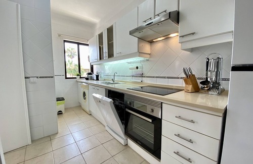 Vilamoura Apartamento | Vilamoura Twins 1 With Pool by Homing