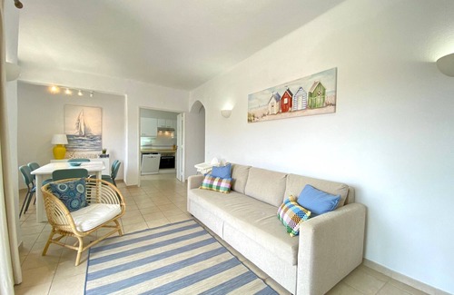 Vilamoura Apartamento | Vilamoura Twins 1 With Pool by Homing