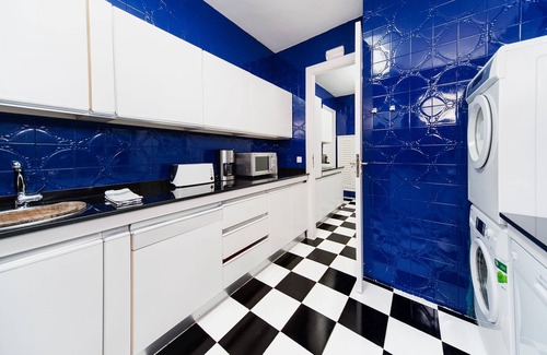 Gracia Casa | Casa Vilaro Park Guell con piscina privada. Ideal grupos de amigos y Familias