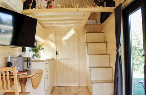 Great Horkesley Casa | Vilasini Hut by Tiny Away