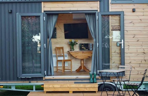 Great Horkesley Casa | Vilasini Hut by Tiny Away