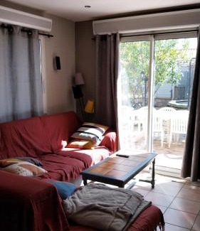 Saint-Laurent-de-la-Salanque Cama Y Desayuno | villa climatisée avec grande piscine