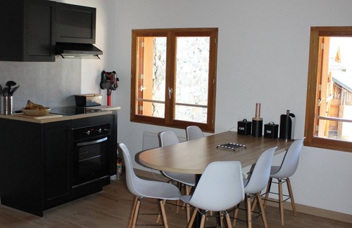 Villarabout Chalet De Esquí | Casa de pueblo en el corazón de los "3 valles" - capacidad para 6