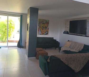 Ozoir-le-Breuil Villa | Villa événements Balnéo & Spa