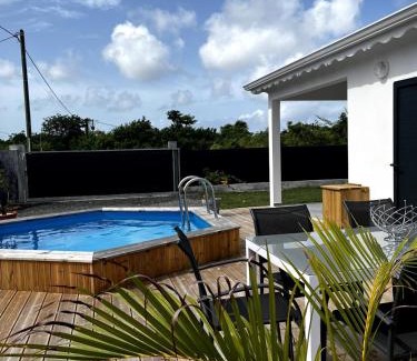 Le Moule Villa | Villa Évasion