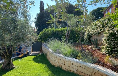 Labinci Cama Y Desayuno | Villa Šterna II - Ferienhaus mit Pool und Garten