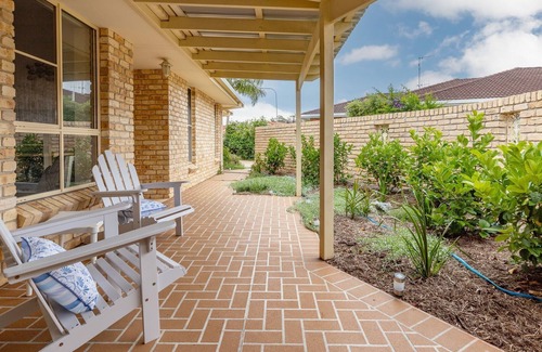 Tuncurry Villa | Villa 1/ 44 Mirage Drive