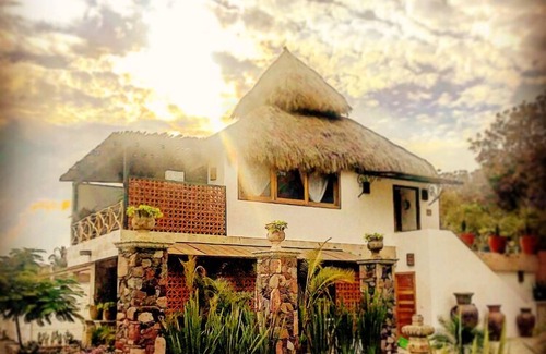 Ajijic Villa | Villa 1 montaña , lago , jardín