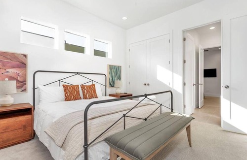 Bloomington Apartamento | Villa 11 - 4 Bedroom ! Game Room! YEAR ROUND HEATED POOL & HOT TUB!