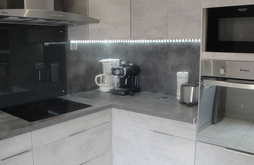 Agde Villa | 120 M2 DE PERMANENTE Villa AGDE CLIM SPA JACUZZI PISCINA PRIVADA 6. 5 x 5m climatizada