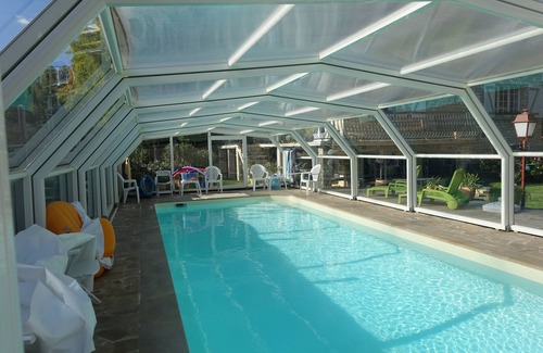 Neauphle-le-Vieux Casa | Villa de 160m2 - parcela de 1300m2 - piscina cubierta en Ile-de-France Yvelines