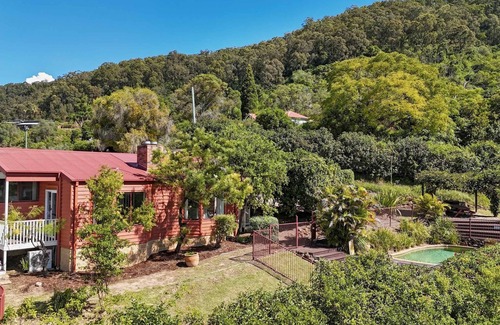 Mount View Villa | Bimbadeen Estate, Villa 2: una escapada romántica con vistas panorámicas, solo para 2