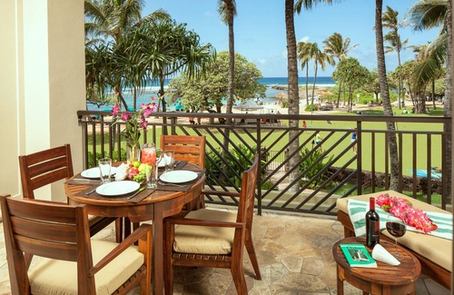 Kahuku Villa | Turtle Bay Direct Ocean & Beach View 2do nivel 3 camas Villa 203