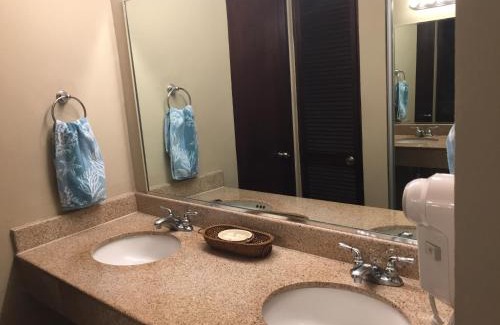 Fraile Apartamento | Villa 2302 Costa Bonita Beach Resort