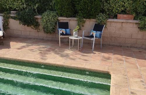 Cullar Vega Casa | Villa 28 de julio Casa Rural con piscina en Granada