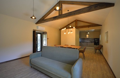 Cossourado Villa | Villa 290 Luxurious Reconverted Farmhouses w/ Pool