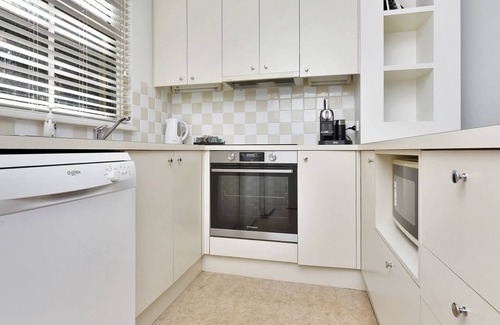 Pokolbin Villa | Villa 2br Sauvignon Villa located within Cypress Lakes Resort
