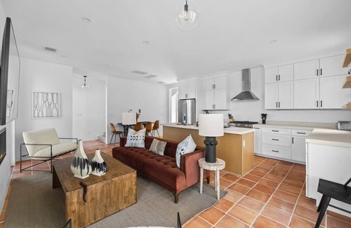 Spicewood Villa | Villa 3 - 2 Bedroom|Firepit|Pool|Hot tub