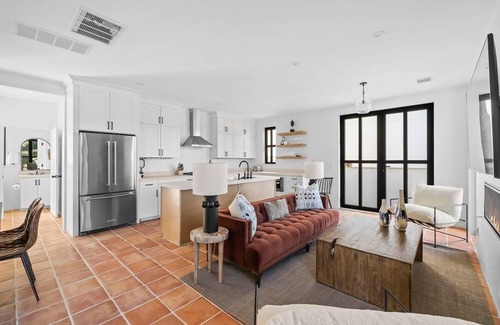 Spicewood Villa | Villa 3 - 2 Bedroom|Firepit|Pool|Hot tub