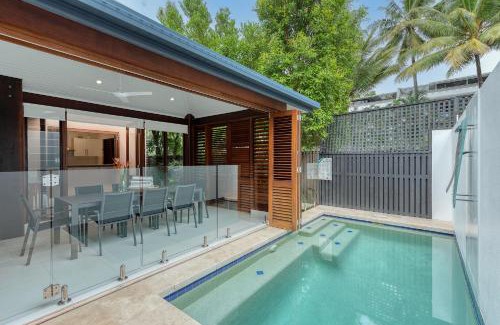Port Douglas Villa | Villa 3 @ Chez Willow, 2 mins to Four Mile Beach