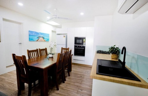 Avarua Villa | Villa 3 - Konoha Central Villas