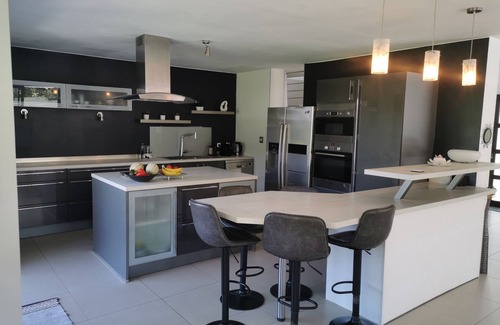 Benodet Casa | VILLA 385m2, GRAN PISCINA, JACUZZI Y SPA, SAUNA, BILLAR, JARDÍN 8000m2