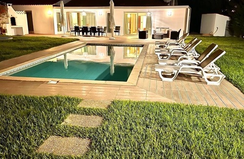 Alfa-Mar Casa | Falesia Beach II - distancia 4 min a la playa. Gran jardín con piscina privada.