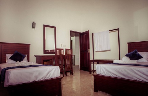 Seeduwa - Katunayake Hotel | Villa 406