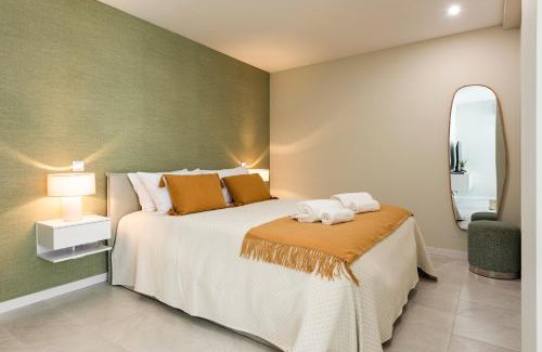 Gambelas Casa | Villa 41 - Private Studios Faro Airport, Beach and City Center