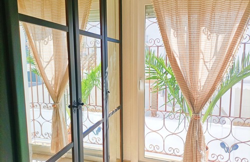 Bolonia Chalet De Esquí | Villa a 5 minutos de la playa