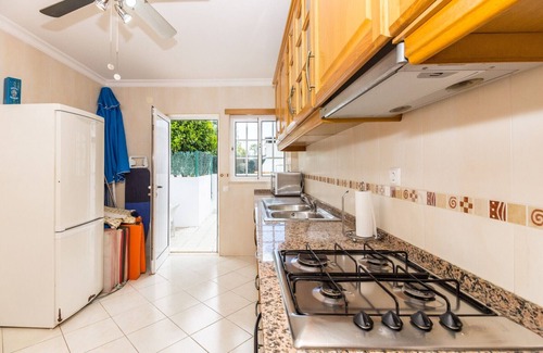 Manta Rota Chalet De Esquí | Vivienda a 50 metros de la playa con piscina privada y WIFI by AlgarveManta (42V3)