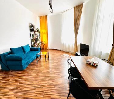 Old Town Apartamento | Villa 56*