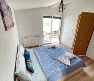 Popova Sapka Casa | Villa 80 Kodra e Diellit