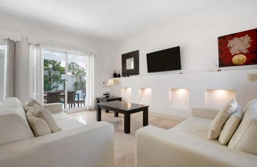 Geafond Villa | Villa 87