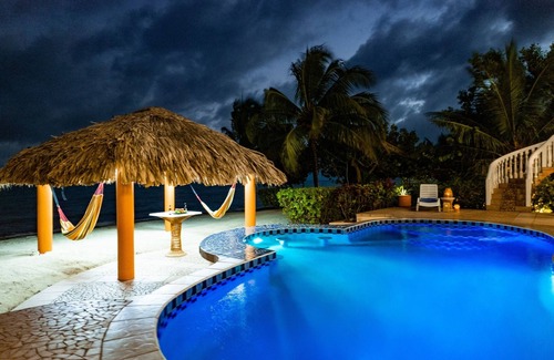 Plantation Apartamento | Villa 99-Octopus Studio-Beachfront-Pool-Luxury