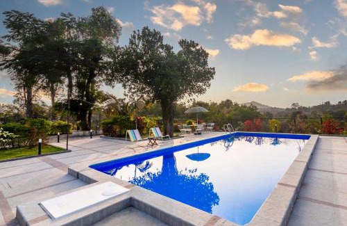 Lonavala Villa | Villa Aangan by StayVista - A heritage charm with Swimming pool, Gazebo, Projector room & Indoor games